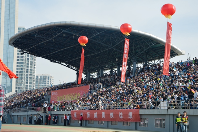 观众席 魏孟吉摄影