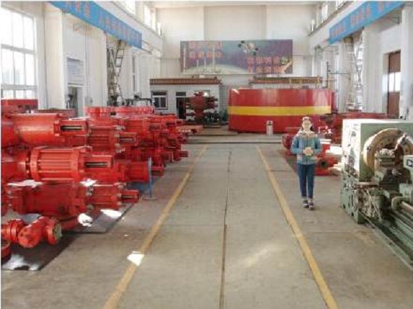 雀巢实践队赴渤海钻探参观学习 雀巢实践队赴渤海钻探参观学习