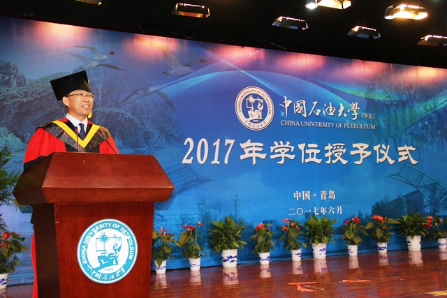 院长杨朝合致辞 魏孟吉摄影 院长杨朝合致辞 魏孟吉摄影