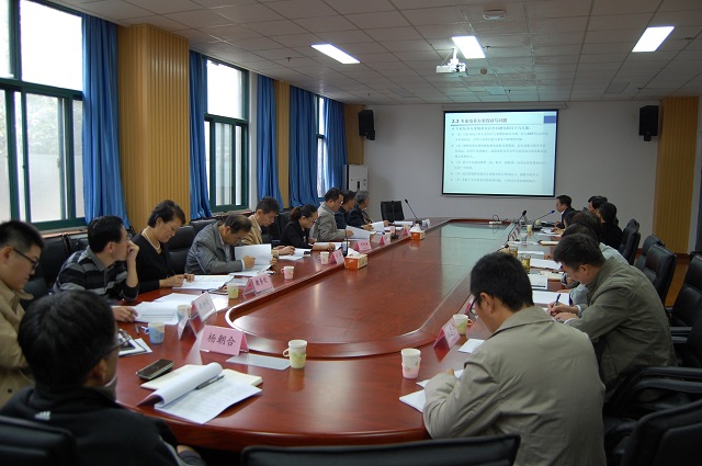 环境专业论证会现场 卢磊摄影